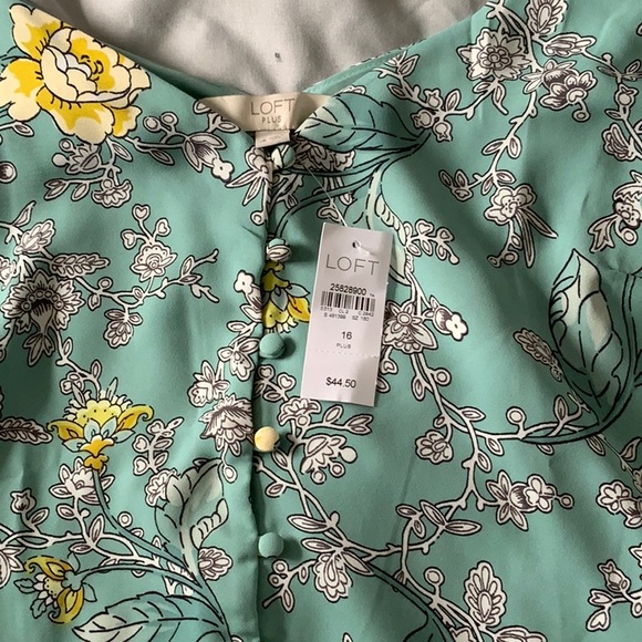 Teal Dressy Tank top - Picture 2 of 3